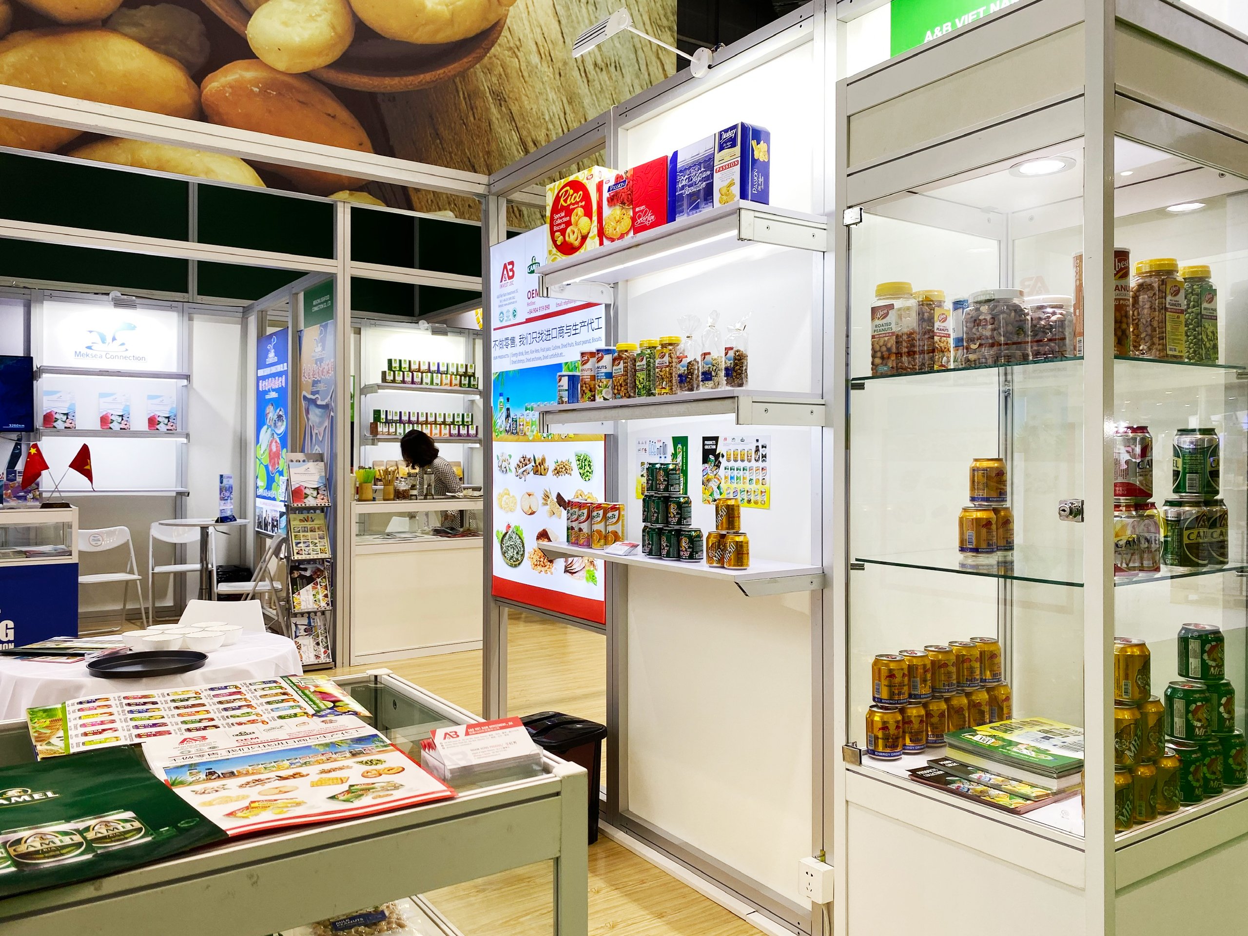 Camel Beer Stout OEM Brand Private Label Lager Best Price Wholesale Packaged in Bottle